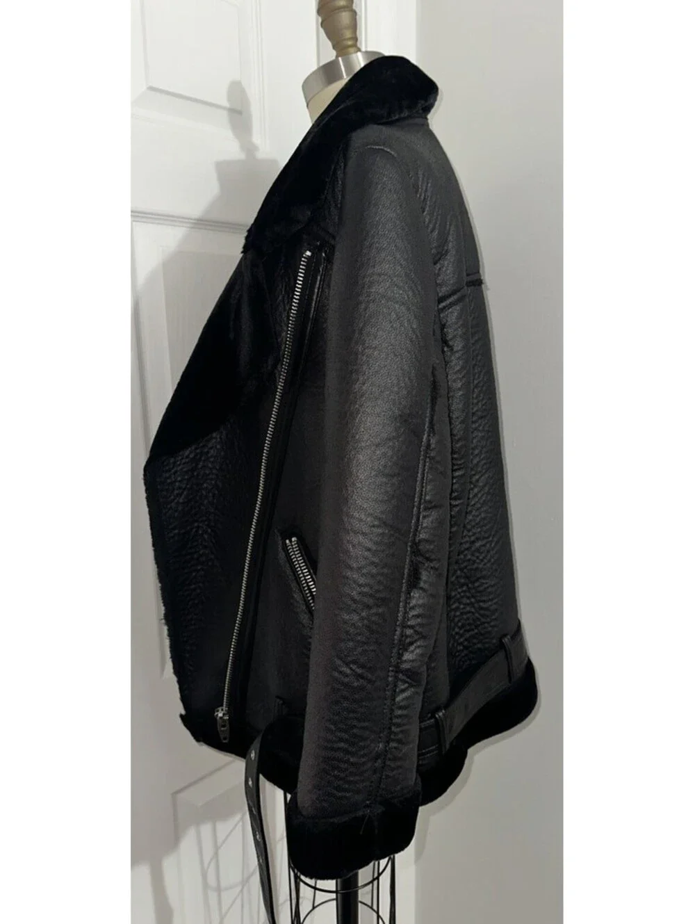 H&M Women's Black Faux Fur Motorcycle Jacket 8 NWT